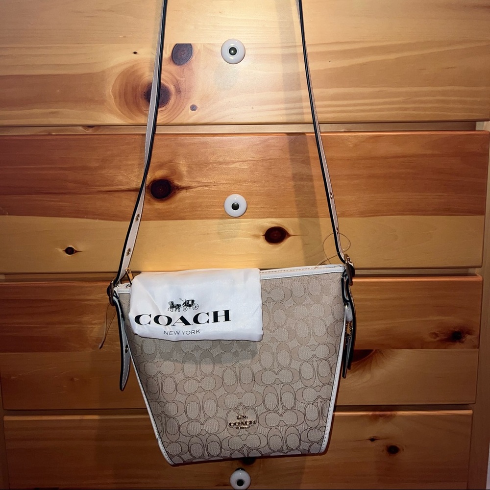 NWOT Coach New York Signature Small Dufflette Logo Light Khaki Chalk Purse Bag